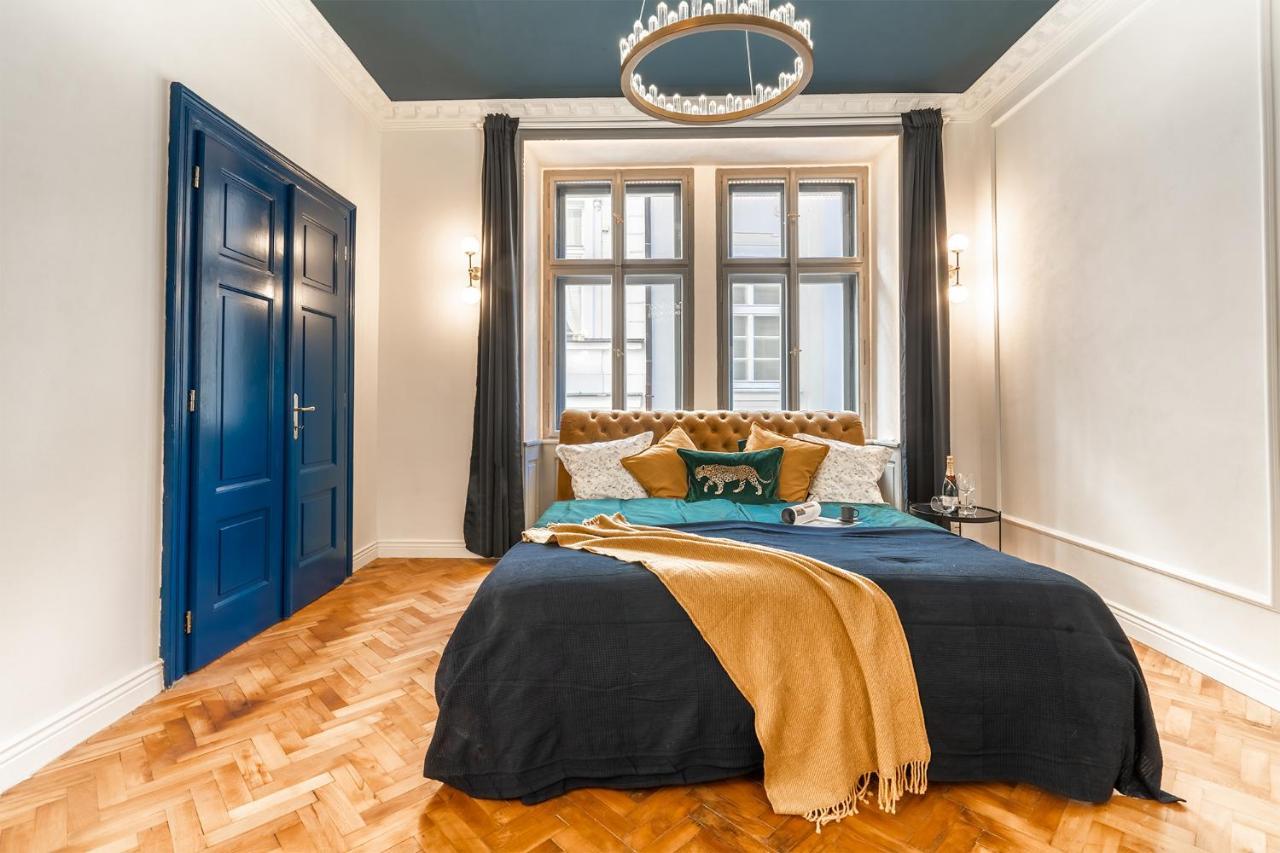 Charles Bridge Suite By Riverside Prague Extérieur photo